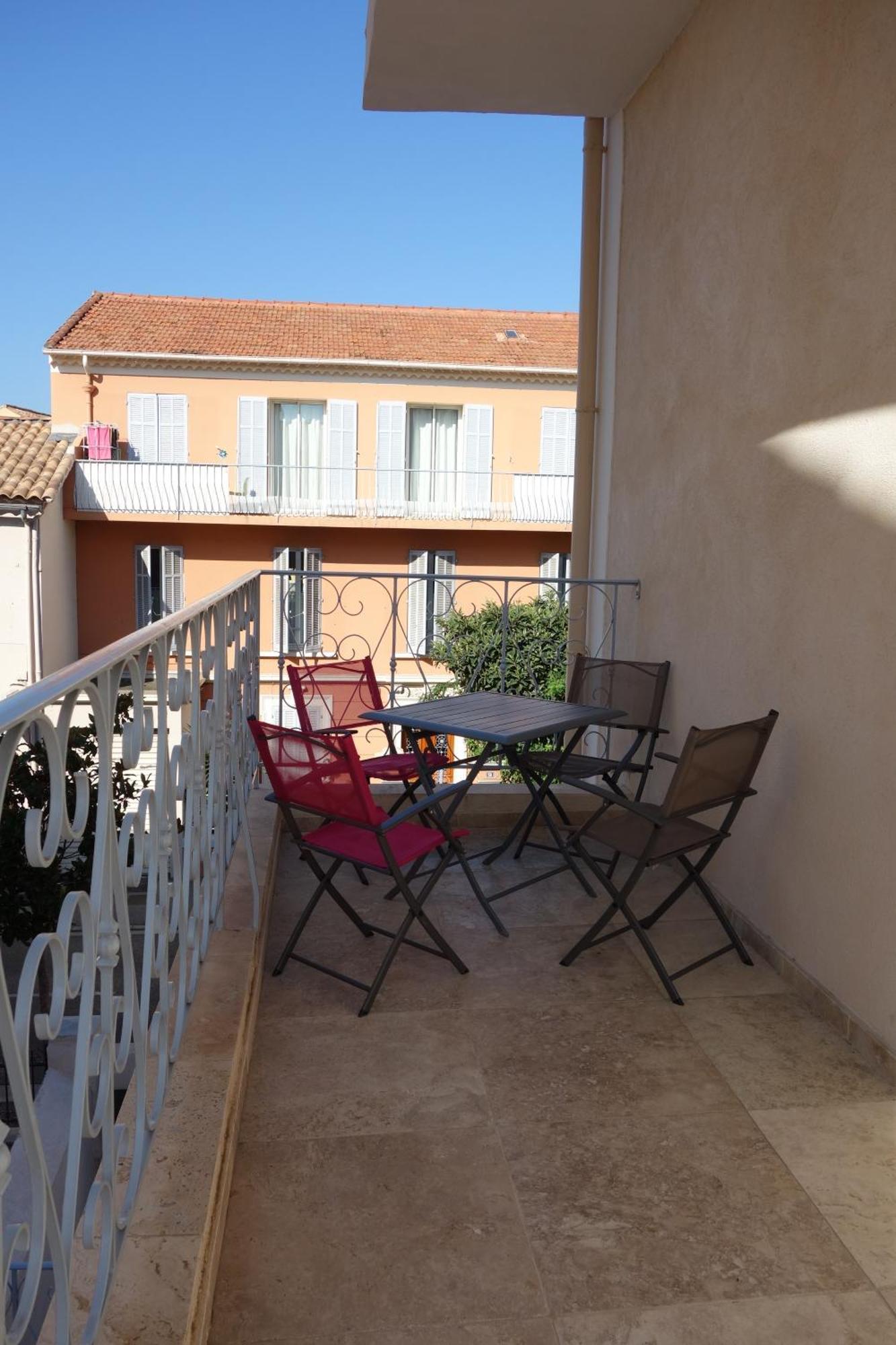 Appartement Port De Sanary Bagian luar foto