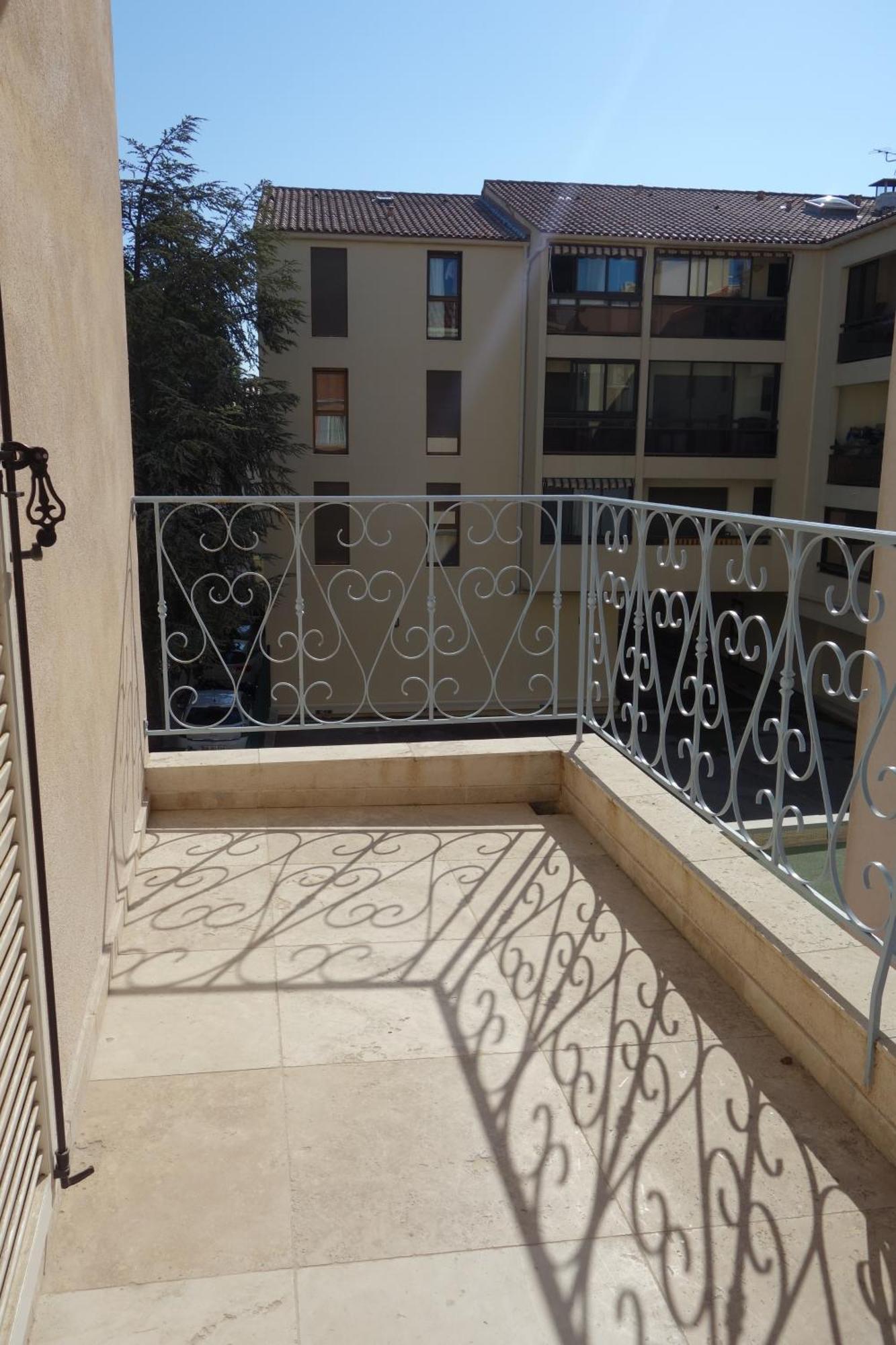 Appartement Port De Sanary Bagian luar foto