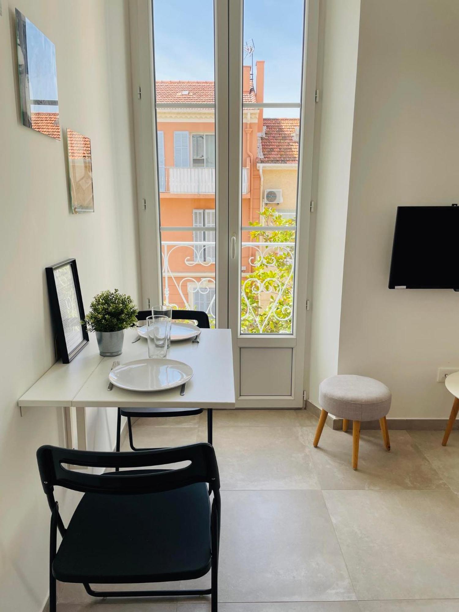 Appartement Port De Sanary Bagian luar foto