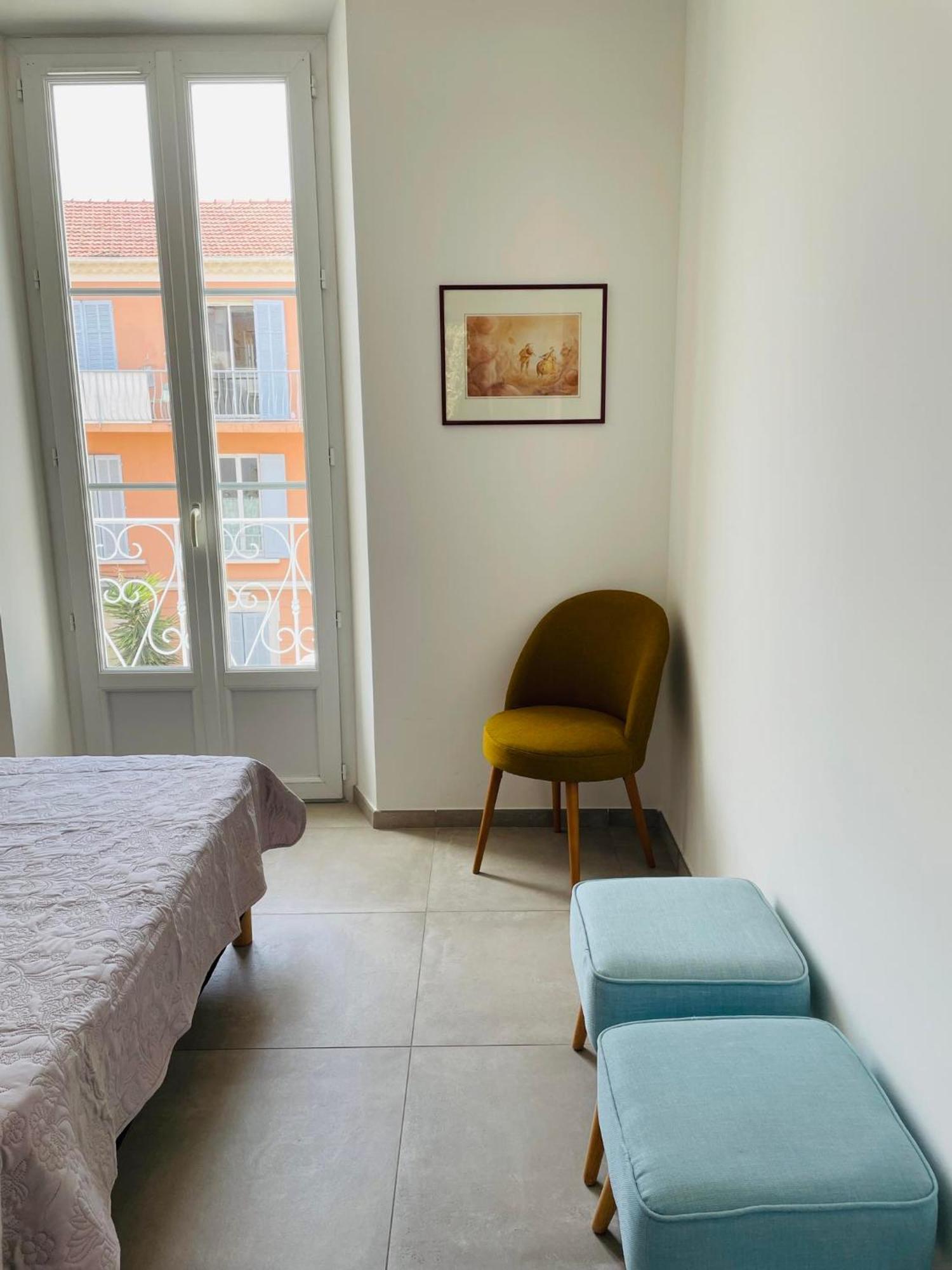 Appartement Port De Sanary Bagian luar foto